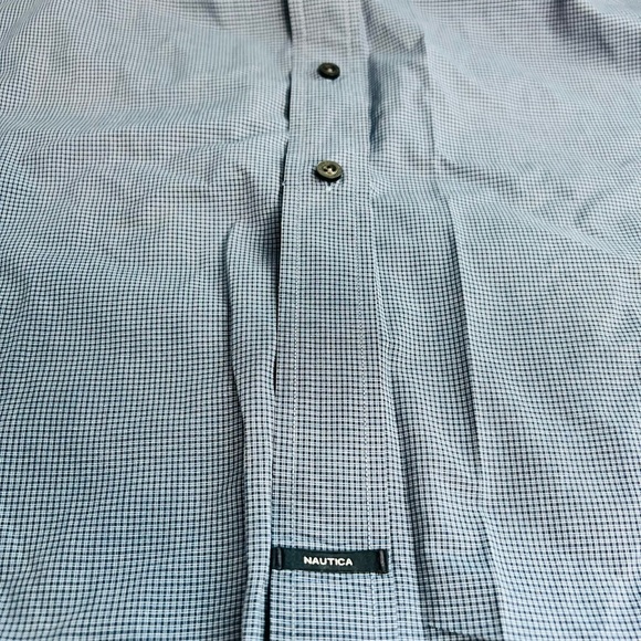 Nautica Sanded Poplin Men's Blue Short Sleeve Shirt - Picture 2 of 7